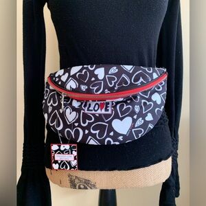 BRIGHTON ENDLESS LOVE black / white hearts Adjustable belt bag NWT